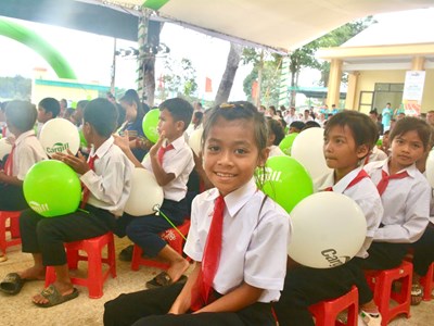 Niềm vui bên ngôi trường mới mới của thầy trò vùng khó khăn Ia Phí