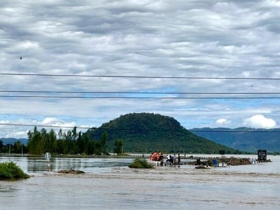 Gia Lai: Giải cứu thành công 22 người bị cô lập do lũ