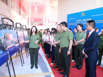 Khánh Hòa: Triển lãm - Tuyên truyền kỹ năng phòng chống mua bán người, phòng chống bạo lực trên cơ sở giới 