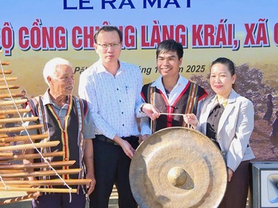 Gia Lai: Ra mắt Câu lạc bộ Cồng chiêng làng Krái