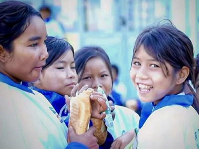 Thầy giáo vùng khó và hành trình nâng đỡ những ước mơ 