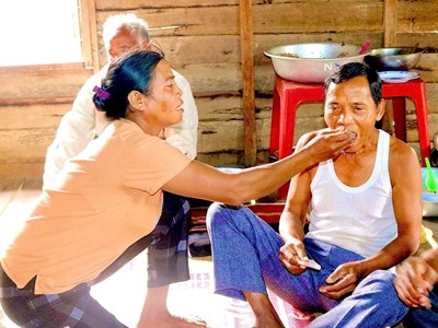 Vui Xuân cũng Lễ báo hiếu của đồng bào Jrai 