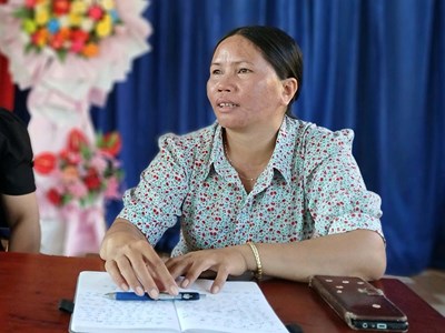 Chuyện về Rơ Lan Bim - nữ cán bộ tận tụy ở cơ sở 