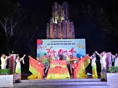 Đêm thơ Nguyên tiêu “Xuân giao hoà” thăng hoa của thi ca và nghệ thuật