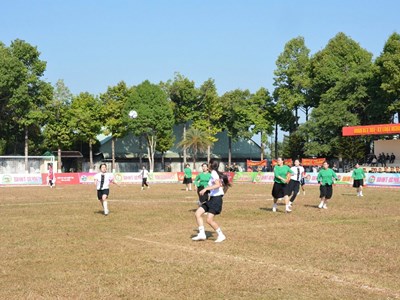 Sôi nổi Giải bóng đá nữ các DTTS tỉnh Gia Lai 