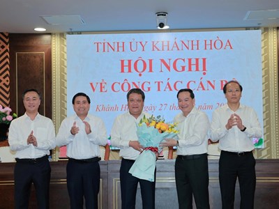 Ông Trần Phong được bầu giữ chức Bí thư Tỉnh ủy Khánh Hòa 