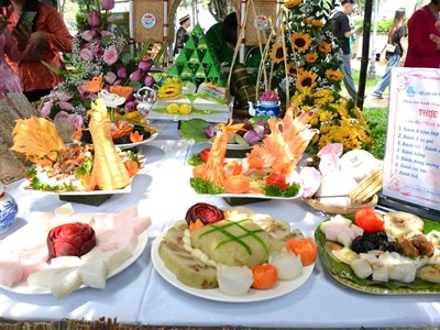 Gia Lai: Rộn ràng sắc vị Ngày hội bánh truyền thống 