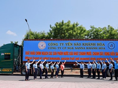 Sanna Khánh Hòa xuất khẩu lô hàng nước giải khát đầu tiên sang Hoa Kỳ