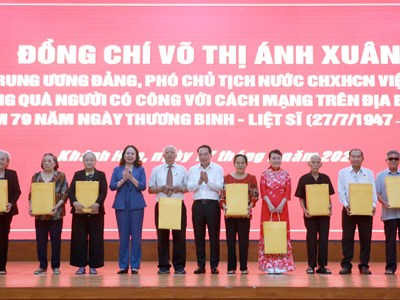 Phó Chủ tịch nước Võ Thị Ánh Xuân: Khánh Hòa cần đẩy mạnh hơn nữa công tác đền ơn đáp nghĩa