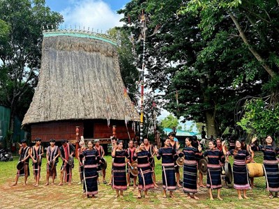 Gia Lai: Khảo sát, phát triển sản phẩm du lịch cộng đồng tại Làng Ơp