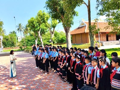 Chạm vào lịch sử từ những dấu tích khảo cổ