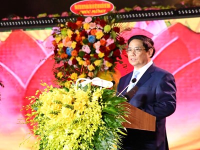 Tạo đột phá phát triển Quảng Bình trở thành trung tâm du lịch mang tầm vóc thế giới