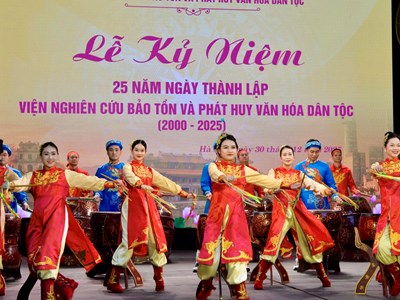 25 năm bền bỉ đóng góp cho sự nghiệp phát triển văn hóa Việt Nam