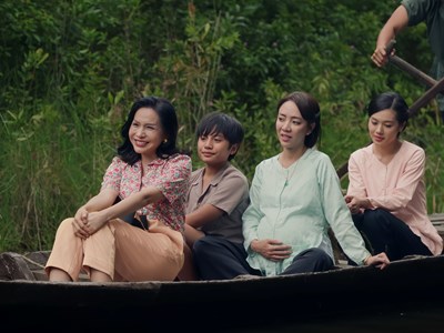 “Ai thương ai mến” hụt hơi trước “Thiên đường máu”