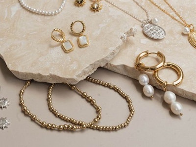 5 sai lầm phổ biến khi chọn trang sức đi tiệc tất niên