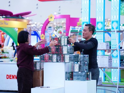 Không khí trước giờ khai mạc Hội chợ Mùa Xuân 2026