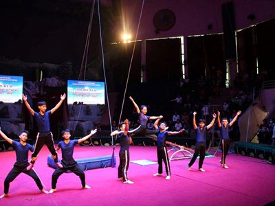 Mở cơ hội trở thành diễn viên xiếc chuyên nghiệp cho thí sinh trẻ