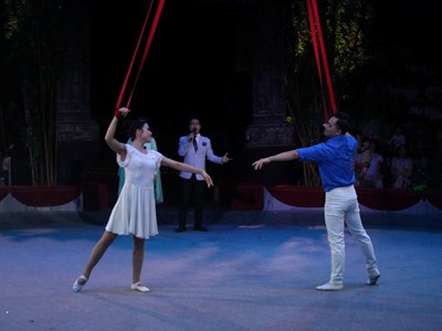 Thắp lửa nhiệt huyết tuổi trẻ qua nghệ thuật xiếc