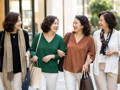 Tuổi trung niên, phụ nữ đừng quên làm đẹp cho mình