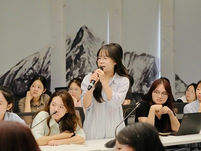 AI càng phát triển, giới trẻ càng cần kỹ năng kiểm chứng thông tin