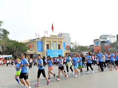 Hơn 3.000 người sẽ cùng đi bộ “Cùng Việt Nam tiến bước” tại Hải Phòng