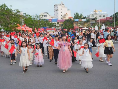 Hải Phòng duy trì 18 đêm nghệ thuật tại phố đi bộ - ẩm thực