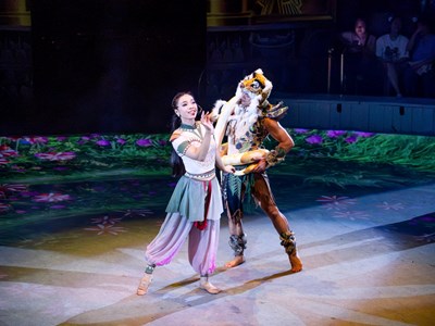 Khán giả ấn tượng với diện mạo mới của nghệ thuật xiếc qua “Sơn Thần - Thủy Quái“