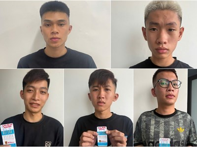 Khởi tố 9 đối tượng trong đường dây mua bán ma tuý dạng “cỏ Tobaco“