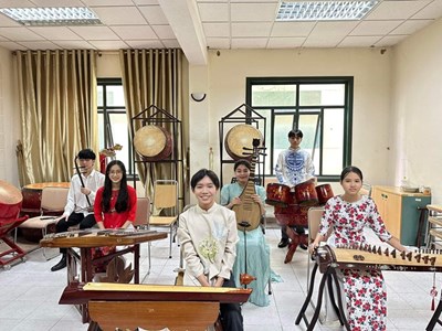 Những người trẻ mang khát vọng gìn giữ âm nhạc truyền thống dân tộc