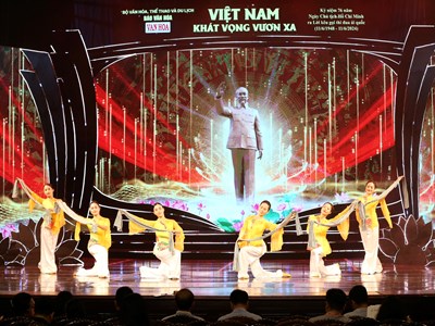 Sẵn sàng ngân vang khúc tráng ca thi đua ái quốc