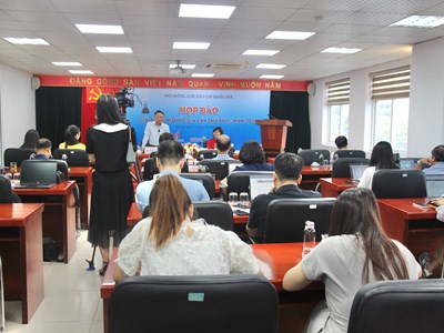 Tôn vinh 122 tác phẩm báo chí xuất sắc