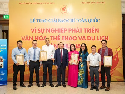 Tri ân đóng góp của đội ngũ những người làm báo cho sự nghiệp phát triển VHTTDL