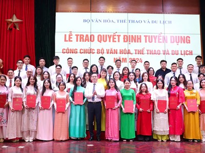 Các tân công chức của Bộ VHTTDL phải thể hiện tinh thần “Quyết liệt hành động – Khát vọng cống hiến”