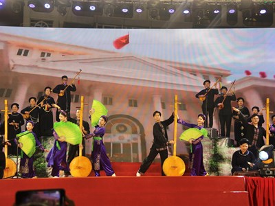 Khi tiếng Then ngân vang tại Thủ đô