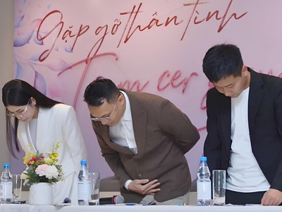 Xử phạt Hằng Du Mục và Quang Linh Vlogs 140 triệu đồng do quảng cáo sai sự thật