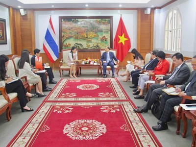 Nỗ lực phát triển quan hệ hợp tác VHTTDL lên tầm cao mới