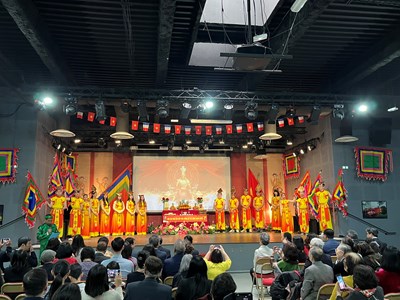 Tổ chức Lễ Giỗ Tổ Hùng Vương tại Pháp  