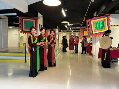 Tinh hoa Kinh Bắc tỏa sáng giữa lòng Paris