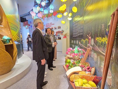 Đón gần 25.000 khách tham quan trong kỳ nghỉ “Tuần lễ vàng” của Nhật Bản