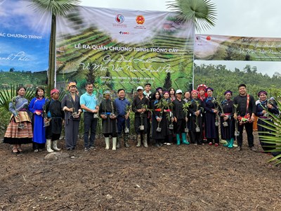 Gieo mầm xanh, vun đắp hạnh phúc