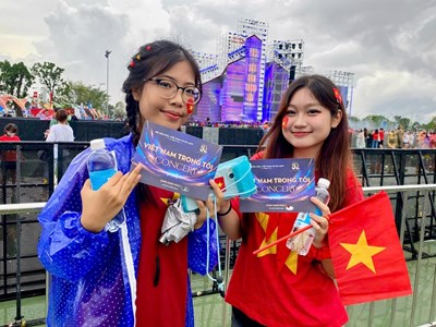 Trước giờ biểu diễn Concert “Việt Nam trong tôi“