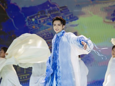 Mỹ Tâm, Soobin Hoàng Sơn, Tóc Tiên, Rhyder cùng dàn sao hội tụ trong “Hoa xuân ca”