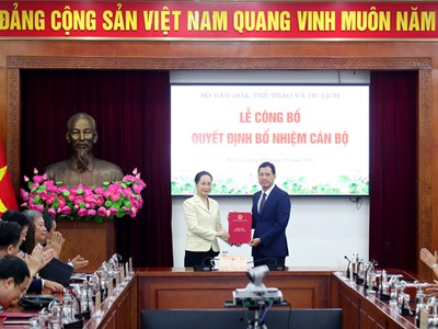 Bộ VHTTDL công bố các quyết định điều động, bổ nhiệm cán bộ