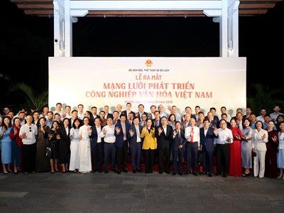 Nhà nước, doanh nghiệp cùng đồng hành, khơi thông nguồn lực phát triển công nghiệp văn hóa