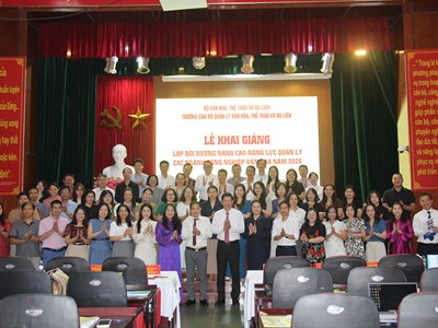 Nâng cao năng lực quản lý các ngành công nghiệp văn hóa cho đội ngũ cán bộ