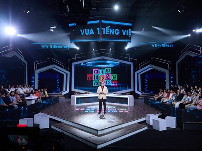 “Vua tiếng Việt” trở lại với người dẫn chương trình mới