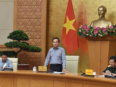 Tăng cường xây dựng văn hóa giao thông, xử lý nghiêm các hành vi vi phạm 