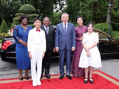 Tổng Bí thư, Chủ tịch nước Tô Lâm chủ trì Lễ đón chính thức Tổng thống Mozambique