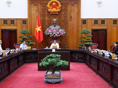 Khẩn trương di dời người dân tới nơi an toàn, cấp phát dự trữ hỗ trợ người dân