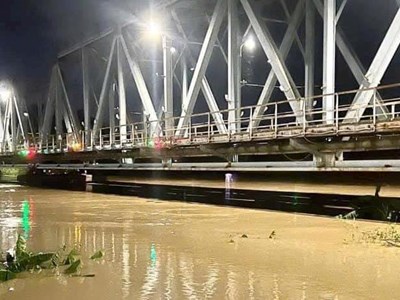 Công điện của Thủ tướng về ứng phó lũ lớn, đảm bảo an toàn đê điều trên các sông ở Bắc Bộ